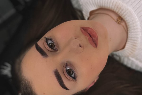 Permanentný make-up obočia