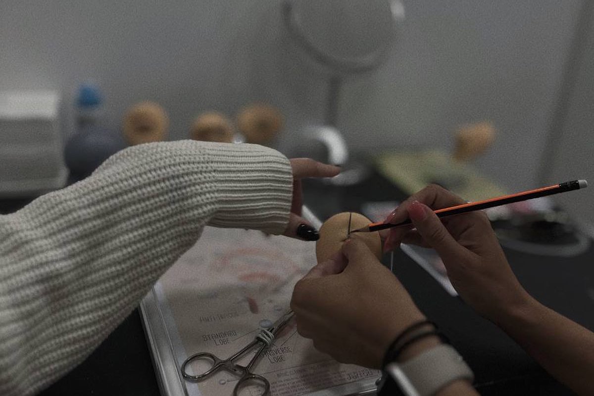 Piercing training in Košice