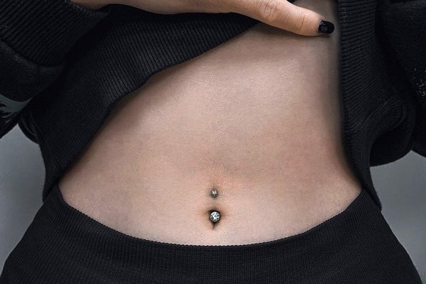 Piercing do pupka
