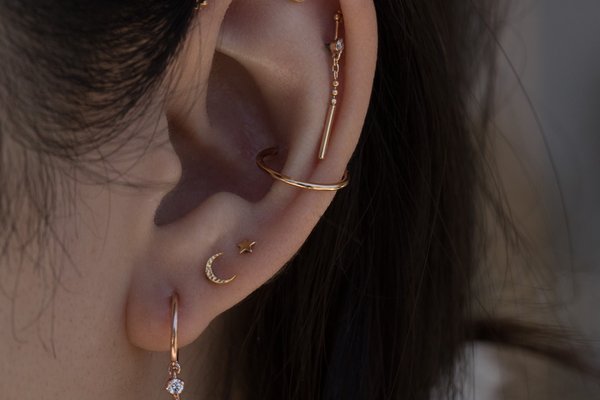 Helix piercing