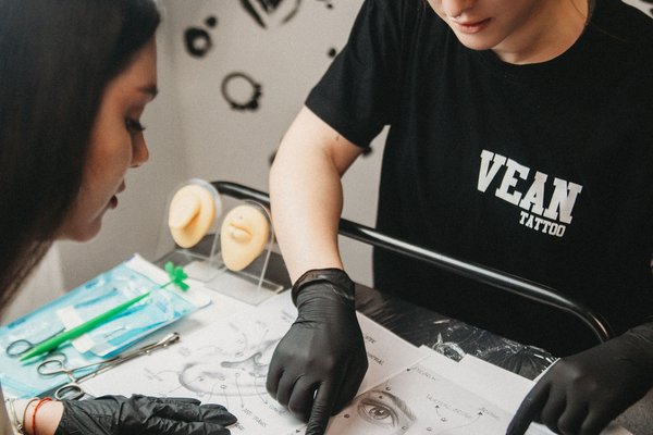 kurzy piercingu Banská Bystrica