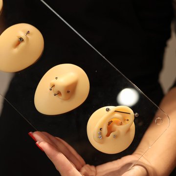 Piercing špecialista VEAN TATTOO