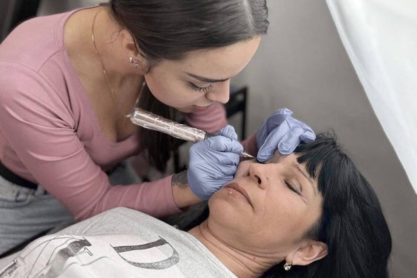 školenie permanentného makeupu v Prešove